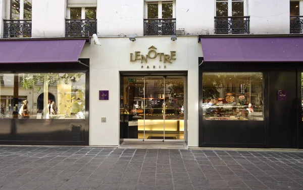 París Francia Jun 2015 Fachada Lenotre Lujosa Panadería Chocolate Pasteles — Foto de Stock