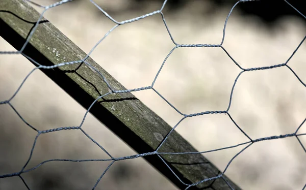 金属製の柵の閉鎖ショット — ストック写真