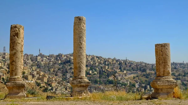 Die Ruinen Der Zitadelle Unter Blauem Himmel Jordanien Amman — Stockfoto