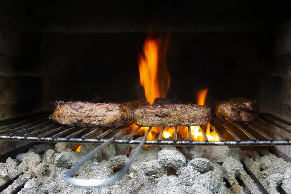 Egy Közelkép Grillsütőn Sült Steakről — Stock Fotó