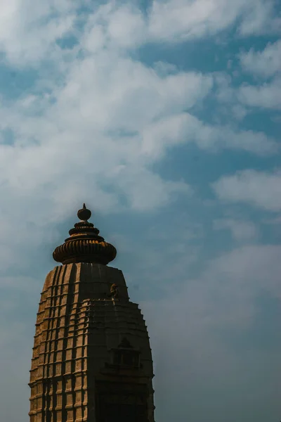 Colpo Verticale Tempio Khajuraho Sfondo Cielo Blu India — Foto Stock