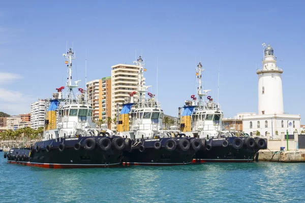 Malaga Spanien Juni 2016 Tre Bogserbåtar Förtöjda Hamnen Malaga Spanien — Stockfoto