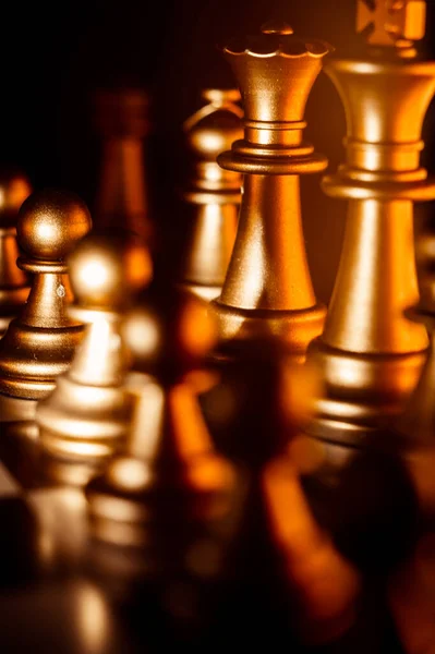 Vertical Closeup Shot Metal Chessmen Illuminated Bright Light — Stock Photo, Image
