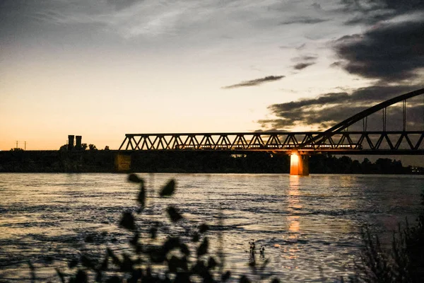 Beautiful Bridge River Dusseldorf Germany Warm Sunset Horizon — Stock Photo, Image