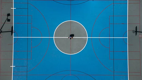 Une Vue Aérienne Partie Centrale Terrain Basket Ball Bleu — Photo