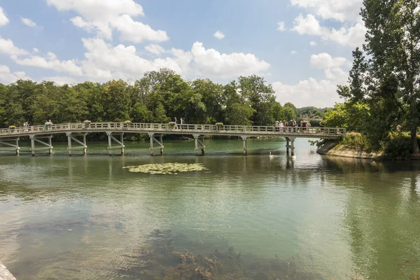 Samois Sur Seine France Jun 2018 Pegueran Bridge Island Berceau — 스톡 사진