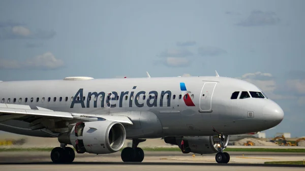 Chicago United States Jul 2021 Closeup Shot Plane Runway Chicago — Stock Photo, Image