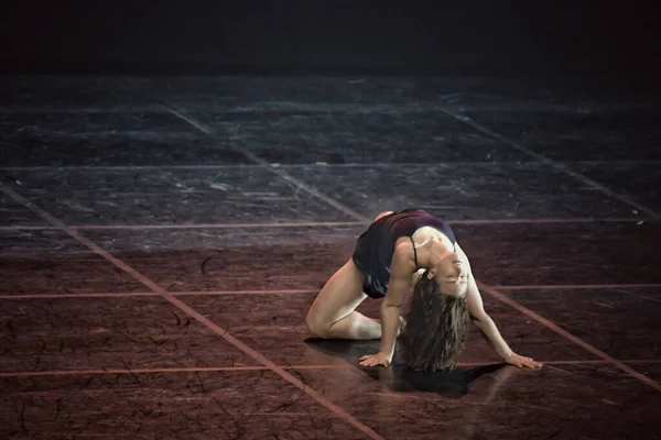 Busan Korea South Junho 2019 Artista Adulto Apresentando Palco Durante — Fotografia de Stock