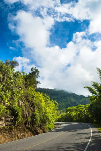 Autobahn Ländlichen Guatemala Platz Zum Reisen Und Viel Grüne Vegetation — Stockfoto