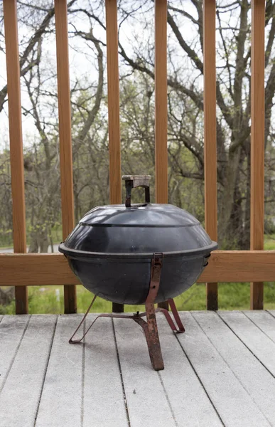 Una Parrilla Barbacoa Terraza — Foto de Stock