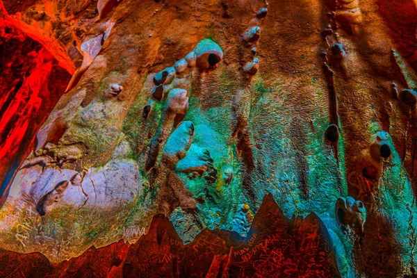 Abstrakcyjne Kształty Płynącej Kamiennej Ścianie Jaskini Dripstone Kolorowe Cyfrowe Edycje — Zdjęcie stockowe