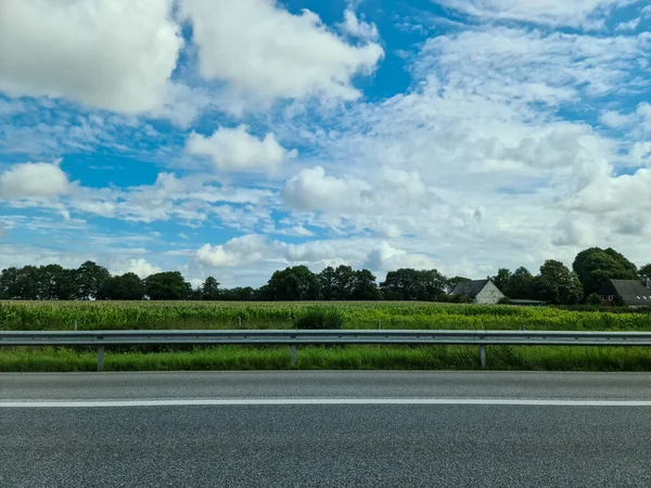 Kiel Německo Srpna 2021 Pohled Auta Jedoucího Německé Dálnici Kielu — Stock fotografie