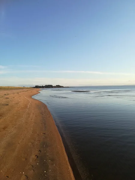 Ein Schöner Ruhiger Sandstrand — Stockfoto