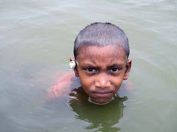 North Parganas India Jun 2021 Close Seup Shot Boy Bathing — стоковое фото