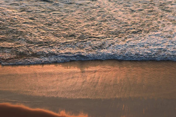Χαιρέτα Στην Παραλία Ηλιοβασίλεμα Χρυσή Ώρα — Φωτογραφία Αρχείου