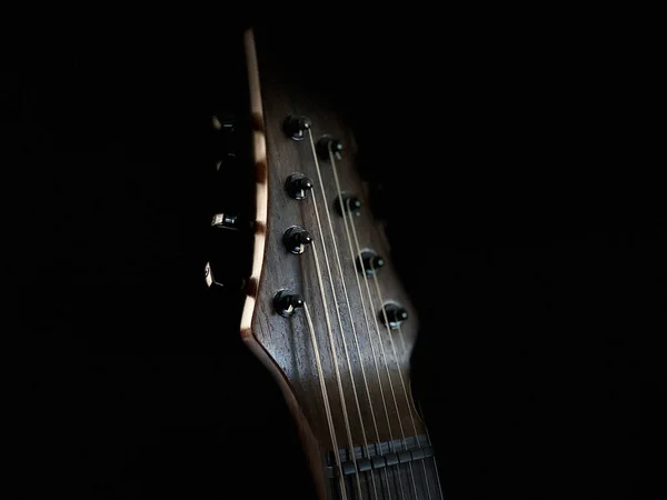 Close Uma Guitarra Acústica — Fotografia de Stock