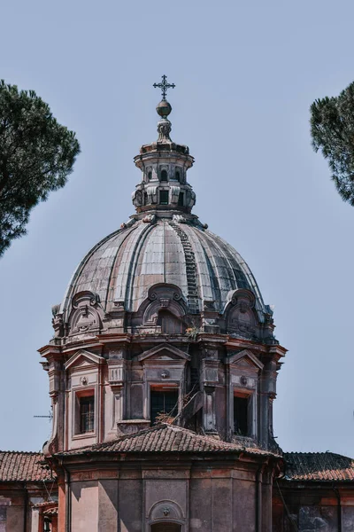 Cupola Dei Santi Luca Martina Contro Cielo Azzurro Roma — Foto Stock