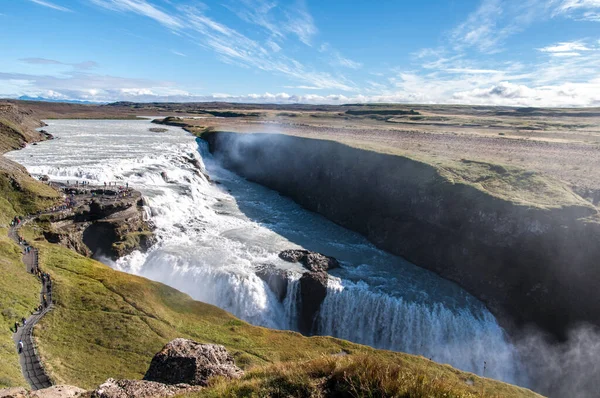 Una Bella Cascata Dalle Alte Rocce Islanda — Foto Stock