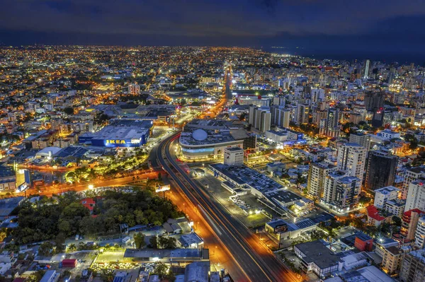 Město Santo Domingo Obklopeno Světly Noci Dominikánské Republice — Stock fotografie