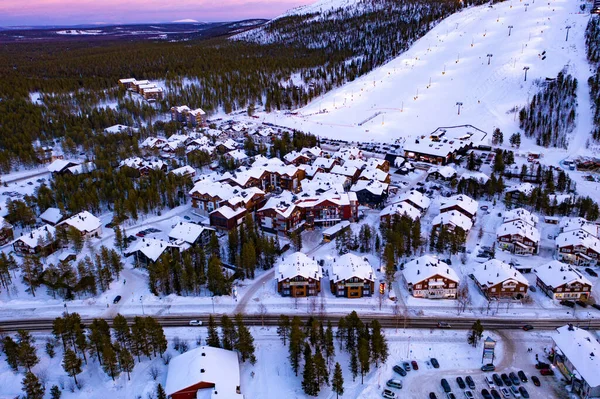 Finlandia Mar 2021 Vista Aérea Del Pueblo Esquí Levi Atardecer — Foto de Stock