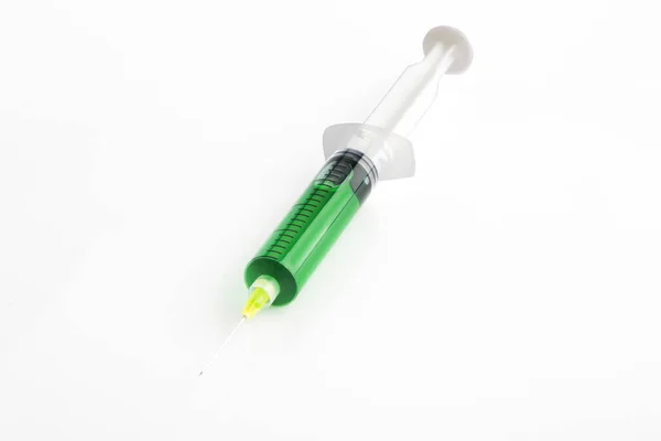 Closeup Shot Syringe Green Liquid Isolated White Background — Stock Photo, Image