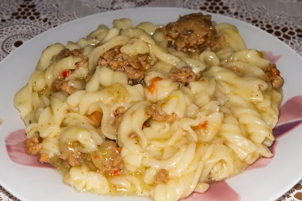 Tiro Alto Ángulo Pasta Casera Con Atún Salsa — Foto de Stock