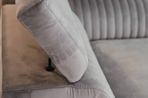 Detailaufnahme Einer Grauen Couch Wohnzimmer — Stockfoto