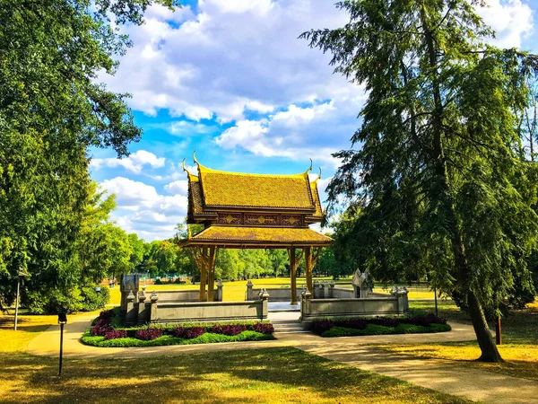 Thai Sala Een Bad Homburg Park Bij Daglicht — Stockfoto