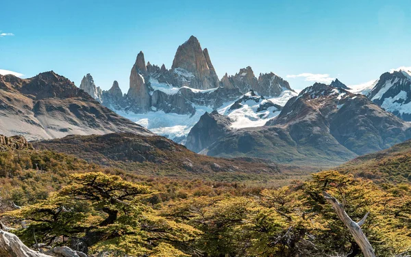 Blick Auf Fitz Roy Einem Blauen Tag — Stockfoto