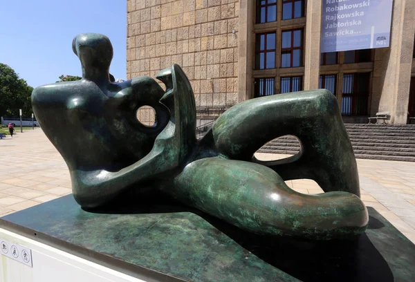 Cracow Poland Jun 2019 Cracow Malopolska Poland 2019 Henry Moore — 스톡 사진