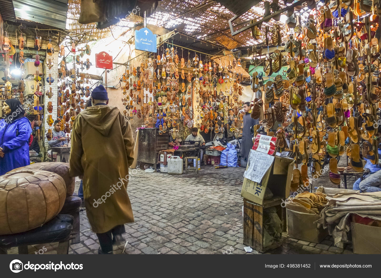 Marrakech Marruecos Diciembre 2019 Zoco Marrakech Zapatos Cuero