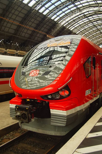 Francesco Germania Agosto 2021 Treno Regionale Alla Stazione Centrale Francoforte — Foto Stock