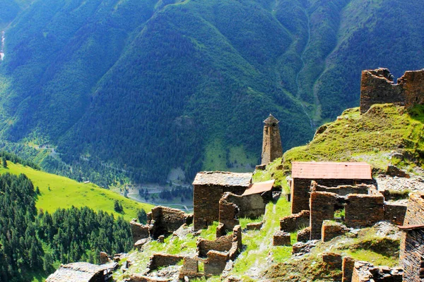Foto Udara Dari Desa Bersejarah Georgia Kuno Svaneti — Stok Foto