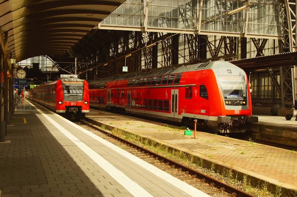 Frankfurt Németország 2021 Augusztus Egy Bahn Egy Regionális Vonat Frankfurt — Stock Fotó