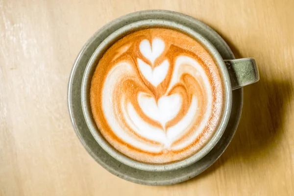 Een Top Uitzicht Van Koffie Latte Kunst Ontwerpen — Stockfoto