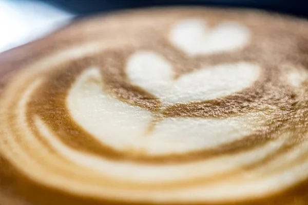 Sebuah Gambar Closeup Kopi Latte Desain Seni — Stok Foto