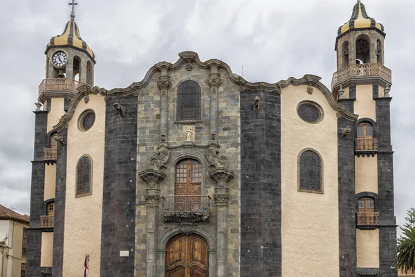 Casa Los Balcones Pochmurny Dzień Hiszpanii — Zdjęcie stockowe