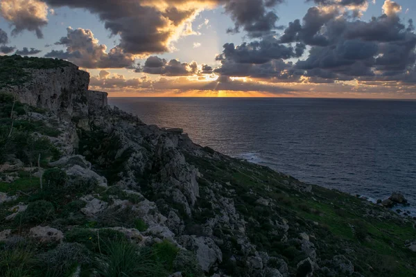 Peaceful Cloudy Sunset Seen Top Cliff Coast Northern Part Mellieha — Stock Photo, Image