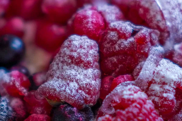 Closeup Raspberries Cake Covered Sugar Powder — Stock Photo, Image