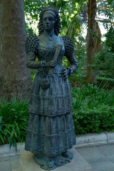 Ronda Espanha Agosto 2021 Tiro Vertical Uma Estátua Uma Mulher — Fotografia de Stock