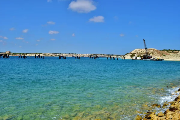 Delimara Marsaxlokk Malta Sep 2015 Bay Coast Marsaxlokk Malta Infrastructure — 图库照片