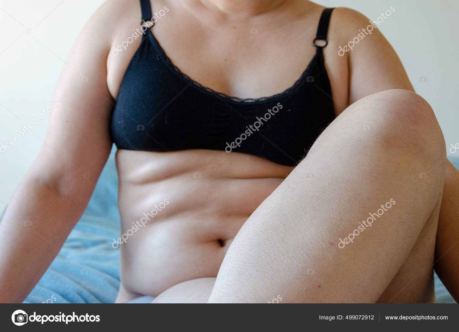 Close Up of Woman in Underwear Holding Stomach in Pain Stock Photo - Image  of muscle, person: 50393644