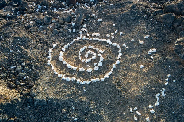 Luftaufnahme Eines Musters Mit Weißen Strandsteinen Sand — Stockfoto