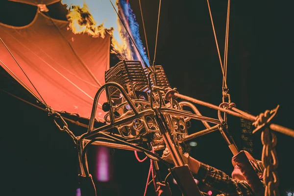 View Hot Air Balloons Wires Darkness — Stock Photo, Image