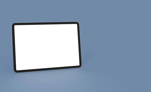 青い背景に隔離された白い画面にコピースペースのあるタブレット — ストック写真