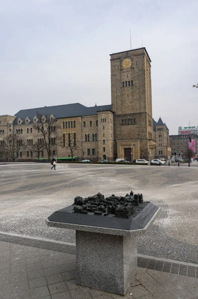 Poznan Polsko Března 2018 Miniaturní Mezník Sochou Adama Mickiewicze Pomníkem — Stock fotografie