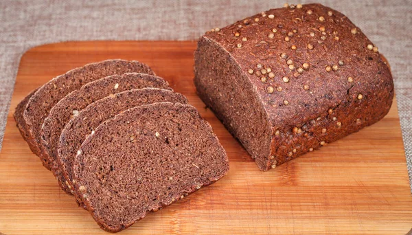 Freshly Baked Rye Bread Wooden Cutting Board — Stock Photo, Image