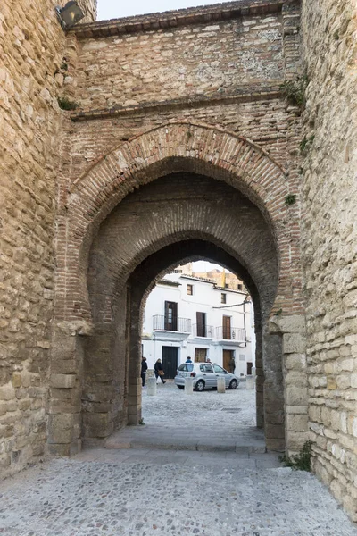 Ronda Spanien Nov 2017 Ett Vertikalt Foto Antik Port Stadsmuren — Stockfoto