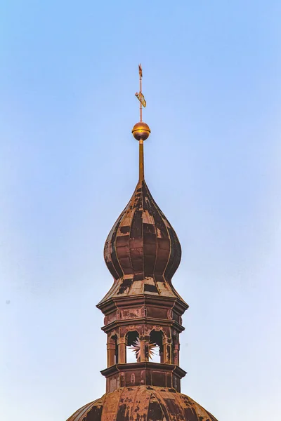 Colpo Verticale Una Vecchia Cattedrale — Foto Stock