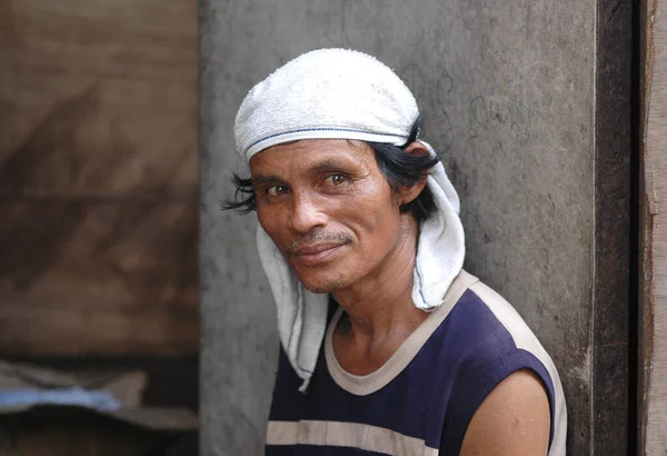 Manila Philippines November 2011 Portrait Local Man Smoky Mountain Village — 图库照片